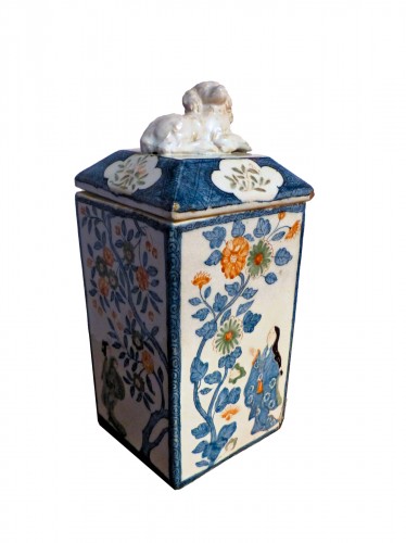 18th century Delft earthenware tea box