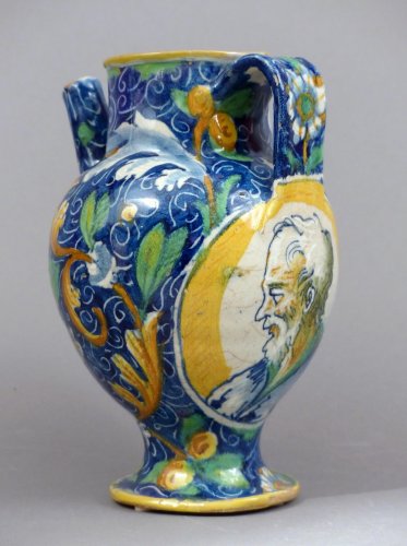 Porcelain & Faience  - 16th century majolica chevrette