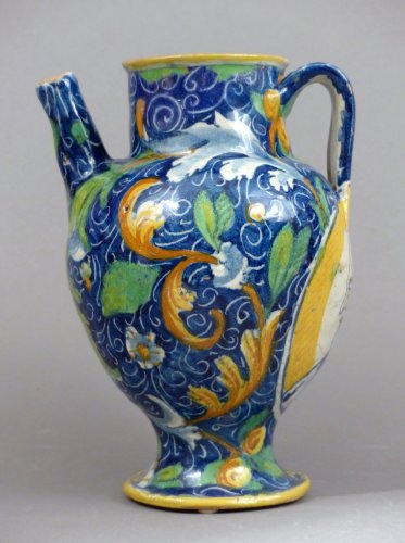 16th century majolica chevrette - 