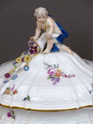 18th century Meïssen lidded terrine - 