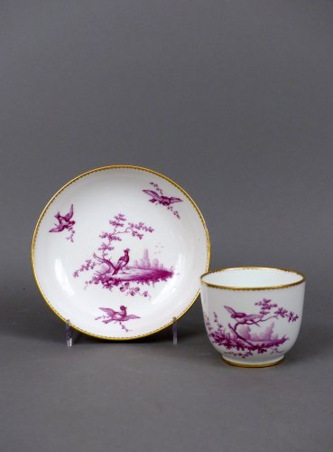 Tasse Bouillard en porcelaine de Sèvres du XVIIIe siècle - Céramiques, Porcelaines Style Louis XVI