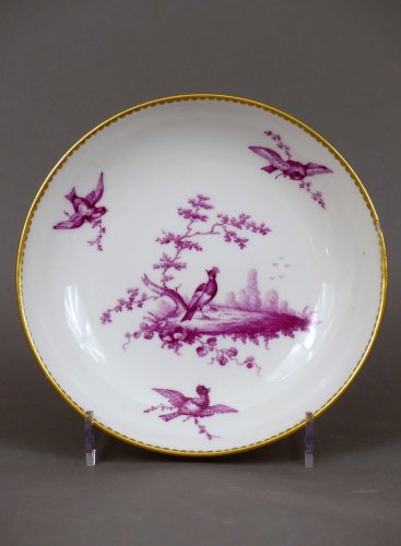 Céramiques, Porcelaines  - Tasse Bouillard en porcelaine de Sèvres du XVIIIe siècle