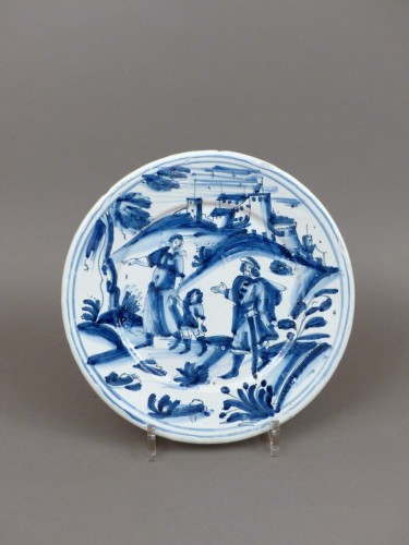 17th century - 17th century faience platter of Nevers