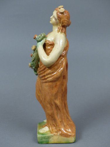  - Statuette de Flore en faïence d'Apte, fin XVIIIe siècle