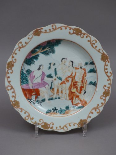 Assiette en porcelaine de Chine dite "de la Cie. des Indes" Le jugement de Paris" - Le Cabinet d'Amateur