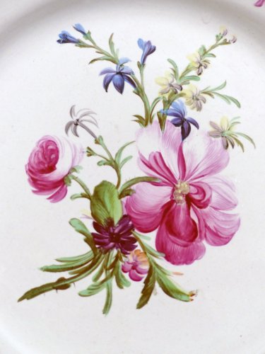Assiette en faïence de Berne du XVIIIe siècle - Céramiques, Porcelaines Style Louis XVI