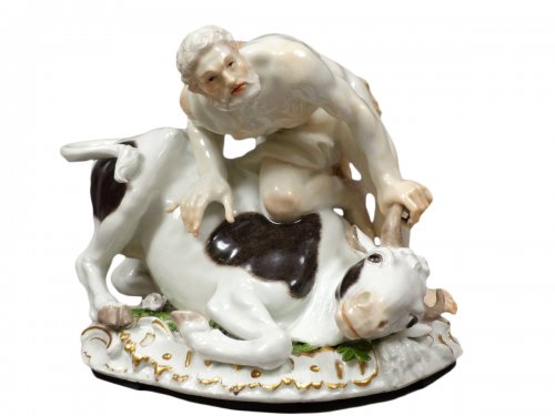 Héraclès combattant le taureau de Crête, Meissen 1740 - 1745