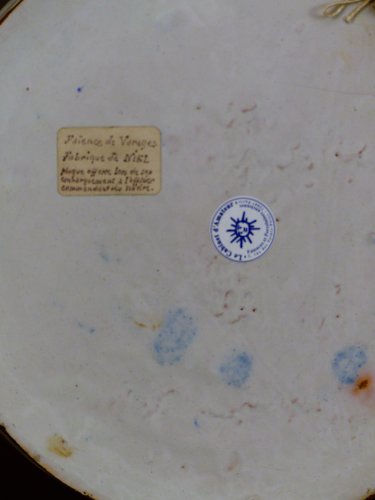 Empire - Plaque en faïence de Nevers représentant la frégate " Désirée " datée 1820