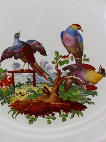 Céramiques, Porcelaines  - Plat en faïence de Luneville XVIIIe siècle