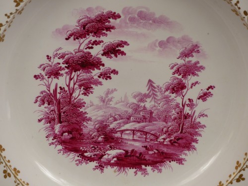 Paire d'assiettes en porcelaine de Doccia, XVIIIe siècle - 
