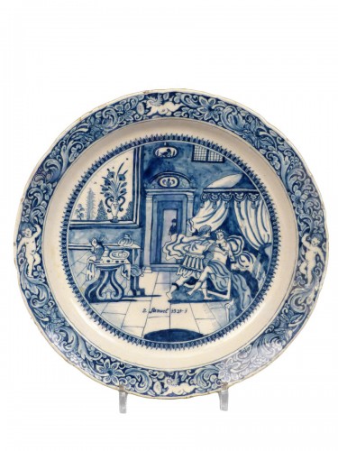 Grand plat en faïence de Delft, daté de 1716