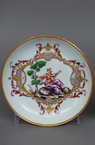 Céramiques, Porcelaines  - Paire de tasses et leur soucoupes Doccia 18e siècle