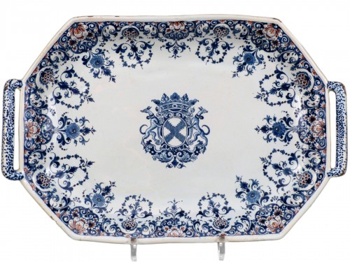 Faïence dish from Rouen 1st half of the 18th century