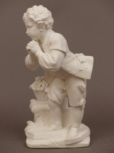 Céramiques, Porcelaines  - Jeune suppliant biscuit en porcelaine tendre de Sèvres 18e siècle