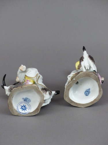 Goatherd and goatherd in hard porcelain of Hochst made by J.P.Melchior - 