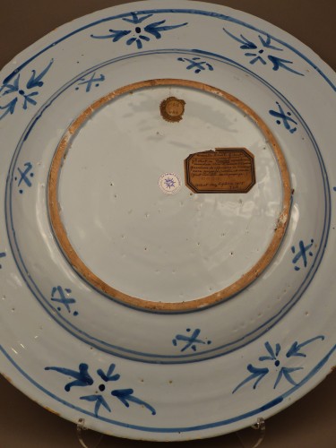 17th century - Large dish with &quot;Istoriati&quot; in Nevers earthenware (1640 - 1660)