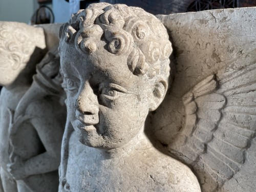 Paire de reliefs d'anges en marbre - XVIe - Art sacré, objets religieux Style 