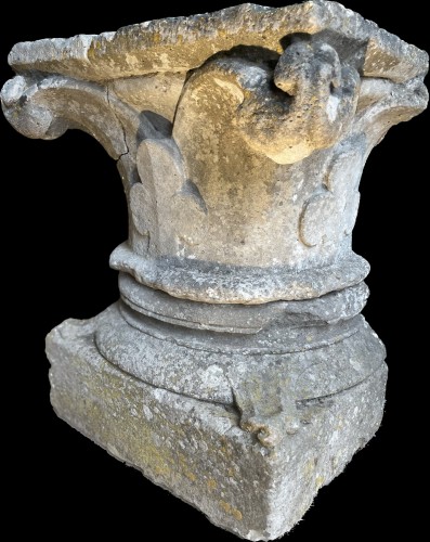 Antiquités - Important Stone Applique Capital - Late 12th Century