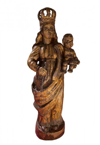 Grande Vierge à l’enfant en terre cuite dorée