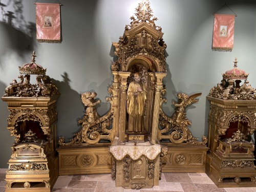 Spectaculaire retable en bois doré - XIXe - Art sacré, objets religieux Style 