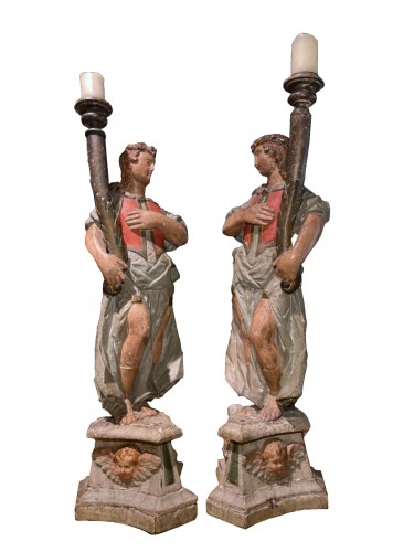 Grande paire d'anges céroféraires du XVIIIe siècle
