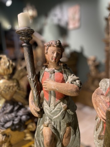 Antiquités - Grande paire d'anges céroféraires du XVIIIe siècle