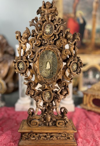 Antiquités - Reliquaire du XVIIIe siècle de Saint Alexandre à décor d’angelots