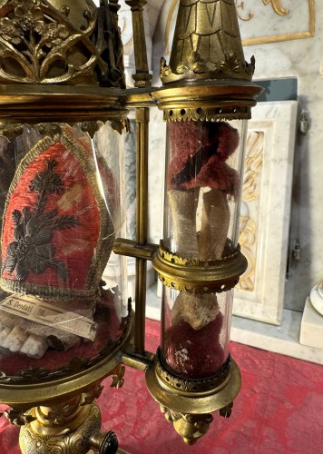 XIXe siècle - Monstrance reliquaire néo-gothique à trois cylindres, 19e siècle