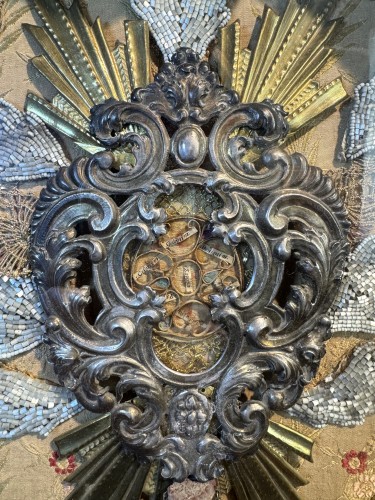 Religious Antiques  - Baroque Reliquary Altarpiece With 27 Relics Circa 1740