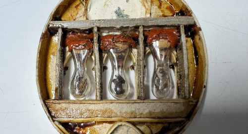 Religious Antiques  - Relics Of The Blood Of Saint Francis Of Assisi – 18th Century 