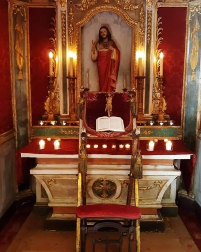 Antiquités - Wooden Altar And Altarpiece, Portugal 19th Century 