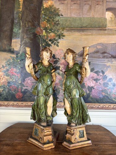 Religious Antiques  - Pair Of Ceroferous Cherubs In The Colors Of Hope - 18th Century
