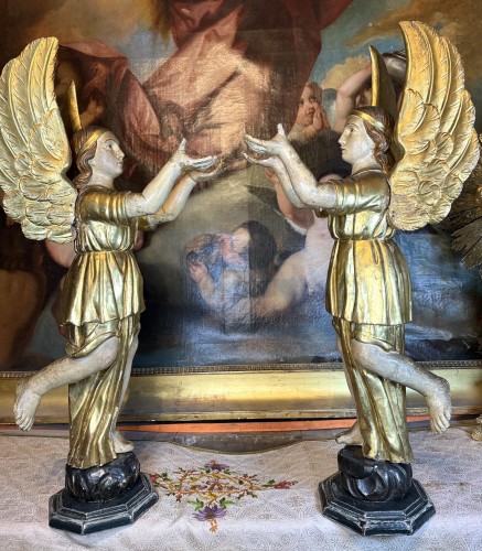 Religious Antiques  - Imposing Pair Of Altar Angels – 18th Century 
