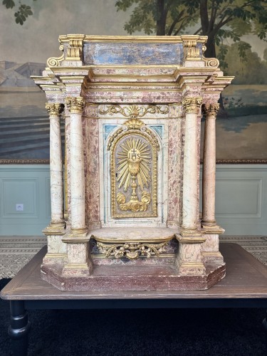 Imposant tabernacle italien du XVIIe siècle siècle - Art sacré, objets religieux Style Louis XIV