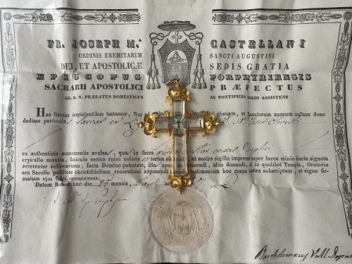 Religious Antiques  - Relic Of The Holy Cross In A Gold Reliquary - 19th Century