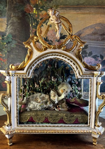 Art sacré, objets religieux  - Cire habillée de l’Enfant circa 1800
