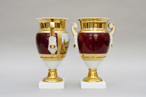 Antiquités - Paire de vases ovoïdes, têtes de Mercure, Bruxelles