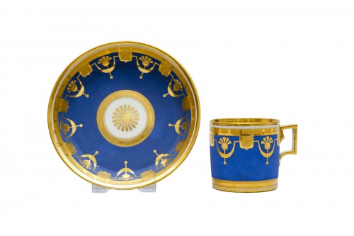 Sublime gobelet litron et soucoupe, porcelaine de Vienne, 1808