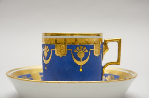 Antiquités - Sublime gobelet litron et soucoupe, porcelaine de Vienne, 1808