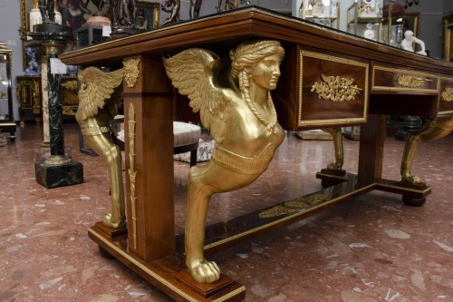 Large Empire style desk with gilt bronze sphinx, after Jacob Desmalter (Cir - Furniture Style 
