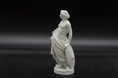 “Minerva”, Meissen bisque figure circa 1778 - Porcelain & Faience Style Louis XVI