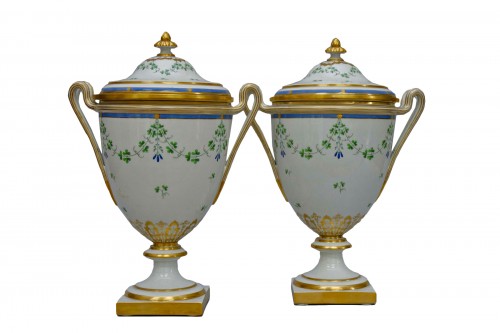 Large pair of coolers Vienna porcelain, circa 1783