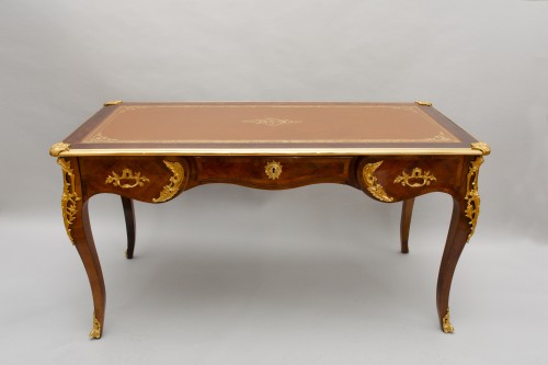 19th century - Rosewood &quot;bureau plat&quot; - France second part of the 19th century