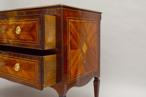 XVIIIe siècle - Commode italienne en marqueterie de bois, vers 1800