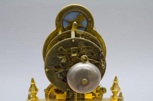 Antiquités - Rare pendule à complication portique, Pillard à Troyes Dernier quart du 18e siècle