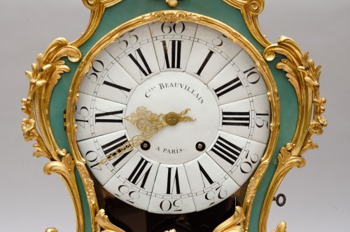 Louis XV - Green Louis XV Cartel clock "Beauvillain à Paris"