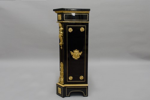 Exquisite Chest "Dresse" with Pietra Dura, BEFORT JEUNE in Paris - Furniture Style Napoléon III