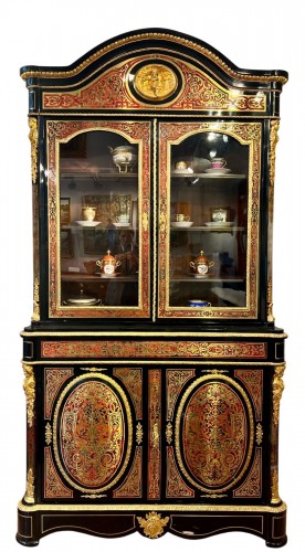 Boulle marquetry display and bookcase, Maison Delafontaine à Paris (Napoleo