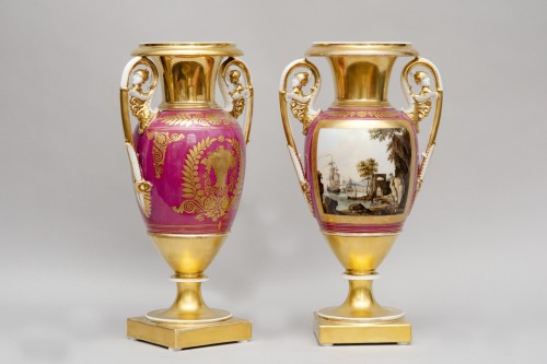 Antiquités - Large pair of vases "Harbours views"