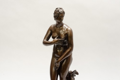 Grand Tour bronze “Venus Medici”, Antonio Messina 19th century - Sculpture Style Napoléon III